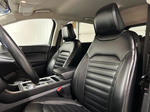 Used 2022 Ford Edge SEL AWD/4WD image 25