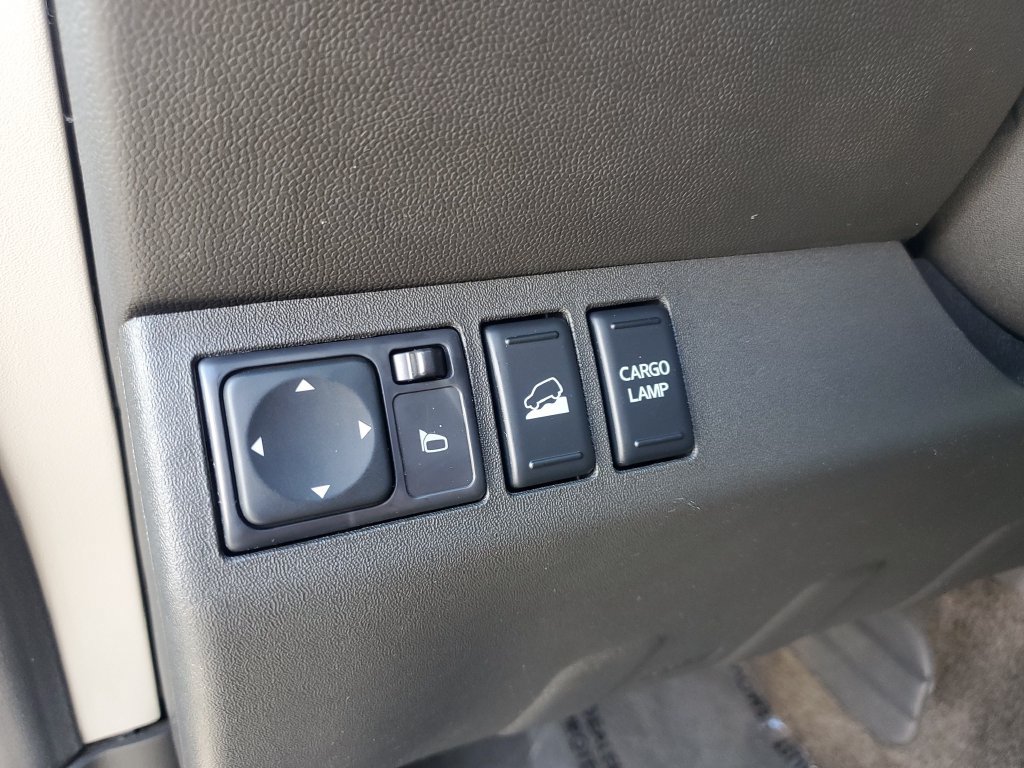 Used 2016 Nissan Frontier SV AWD/4WD image 27