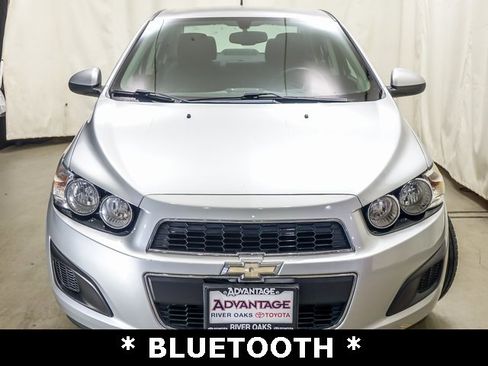 Used 2014 Chevrolet Sonic LT image 3