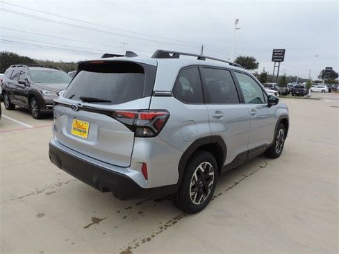 New 2026 Subaru Forester Premium image 5