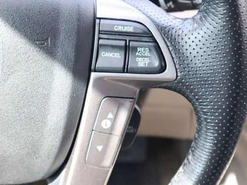 Used 2015 Honda Odyssey Touring image 25