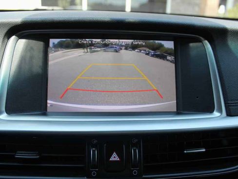 Used 2020 Kia Optima LX FWD image 19