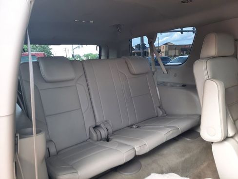 Used 2017 GMC Yukon XL Denali w/ Open Road Package AWD/4WD image 10