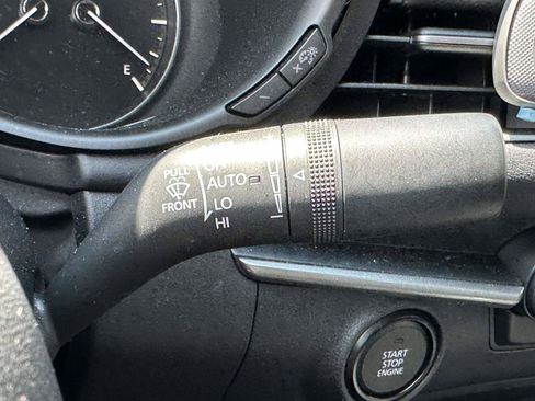 Used 2024 MAZDA MAZDA3 s FWD image 30