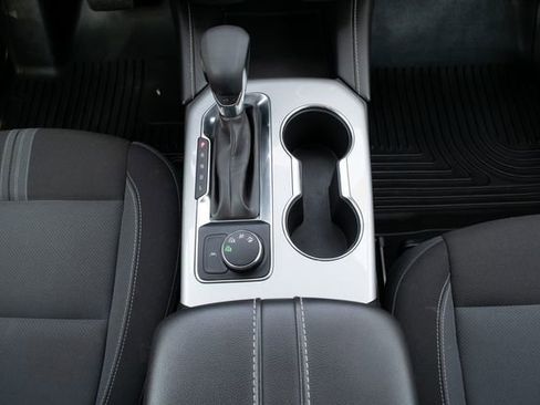 Used 2023 Chevrolet Blazer LT image 30