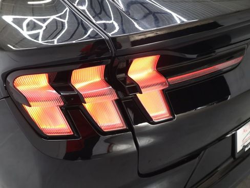 Used 2023 Ford Mustang Mach-E Premium RWD image 31