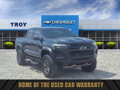 Used 2025 Chevrolet Colorado ZR2 w/ Technology Package