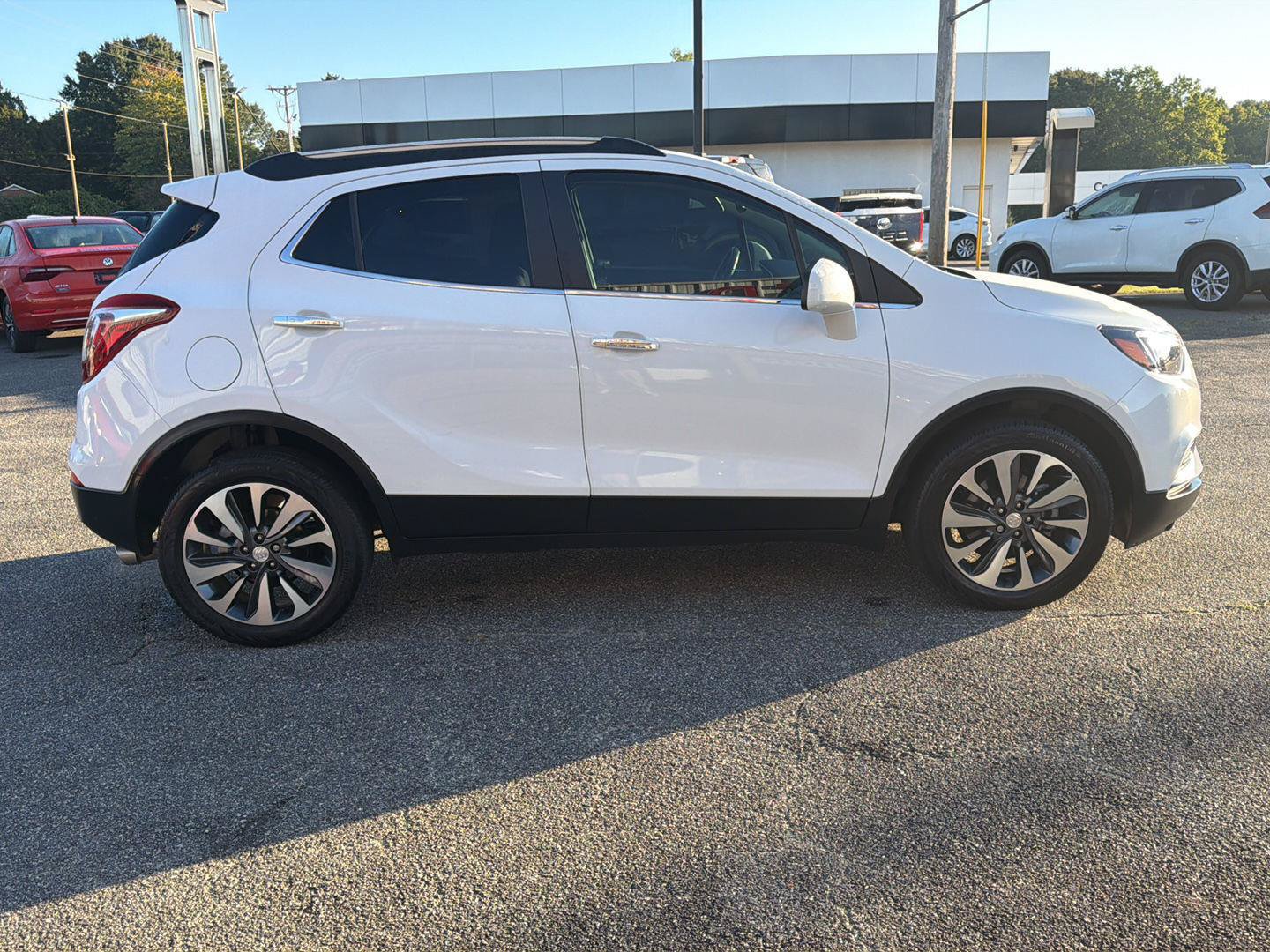 Used 2022 Buick Encore Preferred w/ Safety Package FWD image 14