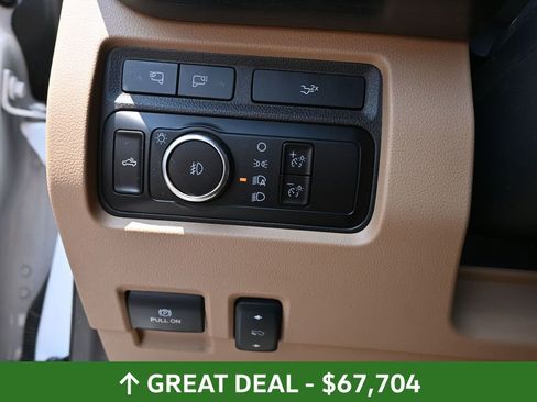 Used 2024 Ford F350 Lariat w/ Snow Plow Prep Package image 18