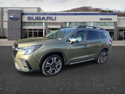 Used 2023 Subaru Ascent Limited w/ Technology Package