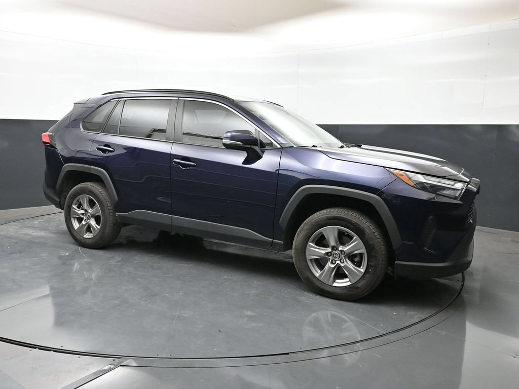 Used 2024 Toyota RAV4 XLE FWD image 27