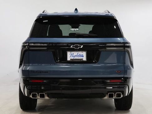 Used 2025 Chevrolet Traverse RS w/ LPO, Floor Liner Package FWD image 6