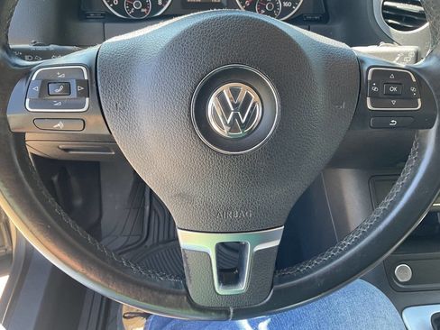 Used 2016 Volkswagen Tiguan S FWD image 18