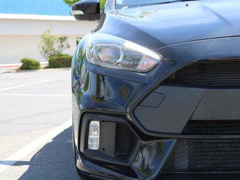 Used 2016 Ford Focus RS AWD/4WD image 15