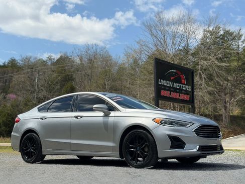Used 2020 Ford Fusion SEL FWD image 1
