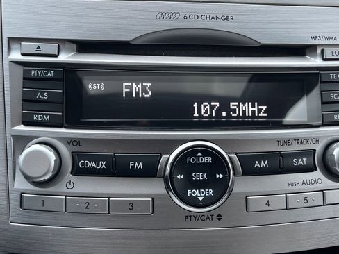 Used 2011 Subaru Outback 3.6R Limited w/ PWR Moonroof Pkg image 12