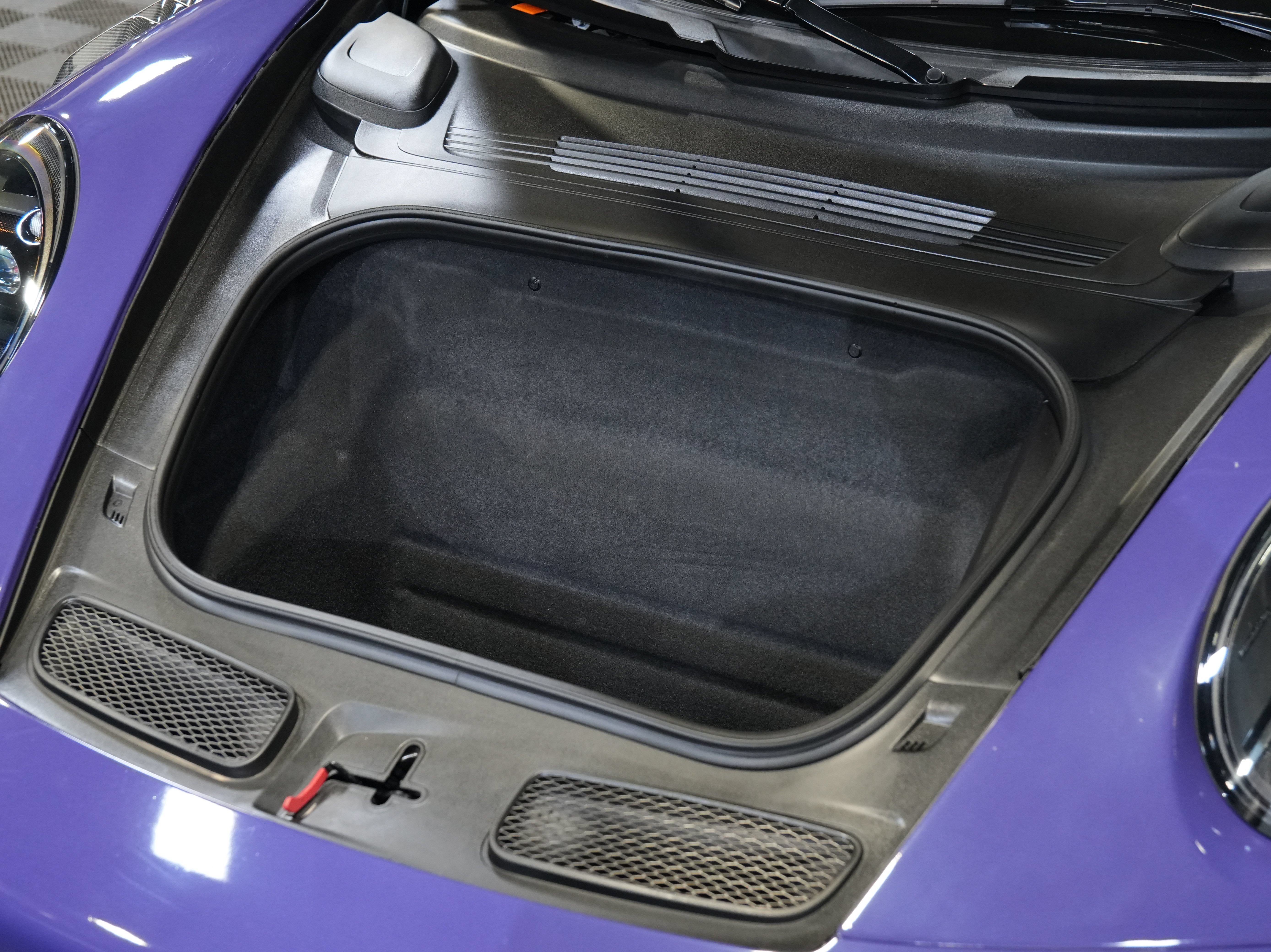 Used 2022 Porsche 911 GT3 RWD image 56