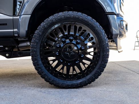 Used 2026 Ford F450 Platinum w/ Platinum Plus Package image 12