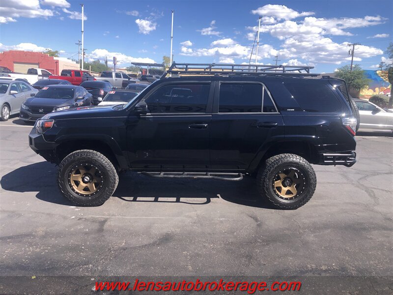 Used 2015 Toyota 4Runner SR5 AWD/4WD image 7