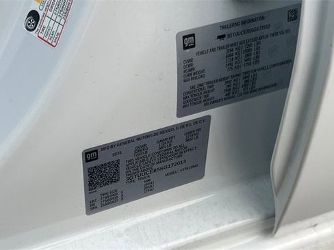 Used 2025 GMC Sierra 1500 Elevation image 41