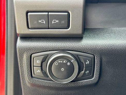 Used 2016 Ford F150 XLT w/ Equipment Group 302A Luxury AWD/4WD image 21