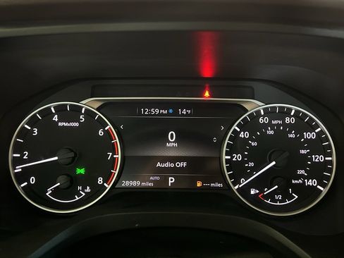 Used 2023 Nissan Rogue SV w/ SV Premium B Package image 30