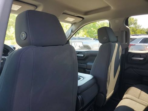 Certified 2020 Chevrolet Silverado 1500 Custom w/ Custom Value Package AWD/4WD image 10