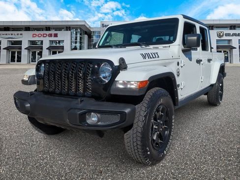 Used 2022 Jeep Gladiator Sport image 4