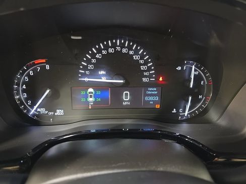 Used 2018 Cadillac XT5 AWD image 19