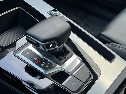 Used 2025 Audi Q5 2.0T Premium image 23