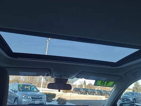 Used 2018 Toyota RAV4 XLE image 12