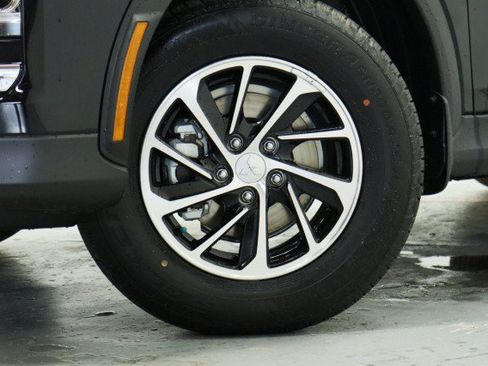New 2026 Mitsubishi Eclipse Cross ES AWD/4WD image 3