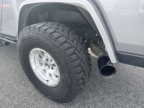 Used 2020 Jeep Gladiator Sport w/ Quick Order Package 24S image 22