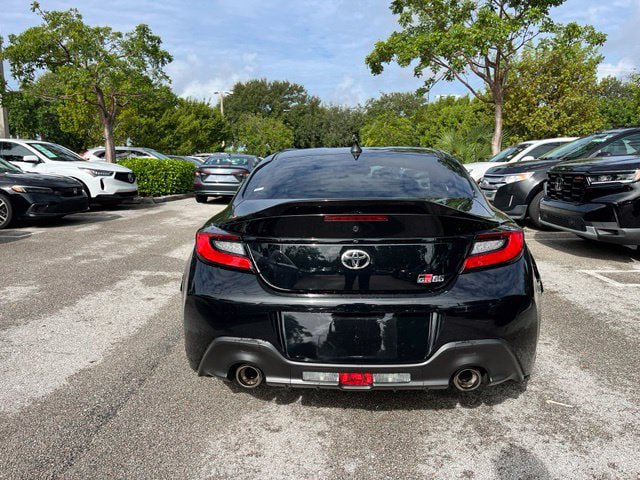 Used 2023 Toyota GR86 Premium RWD image 5
