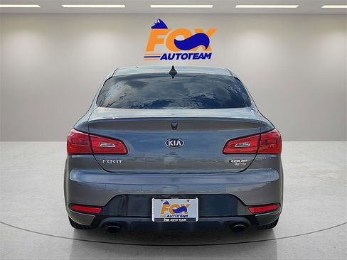 Used 2016 Kia Forte Koup SX w/ SX Premium Package image 4