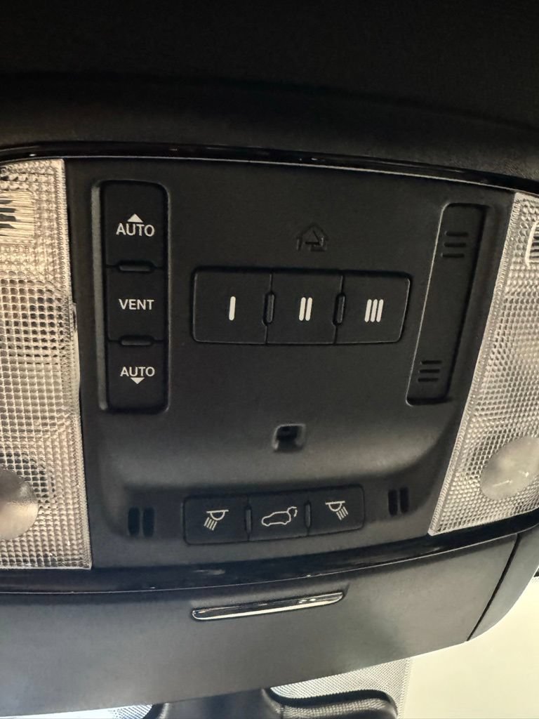 Used 2022 Dodge Durango GT AWD/4WD image 23
