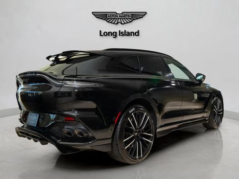 Used 2025 Aston Martin DBX 707 image 6