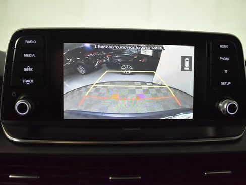 Used 2020 Kia Telluride S w/ S 8 Passenger Seating Package image 24