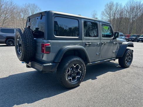 Used 2023 Jeep Wrangler Unlimited Rubicon 4xe w/ Cold Weather Group AWD/4WD image 4