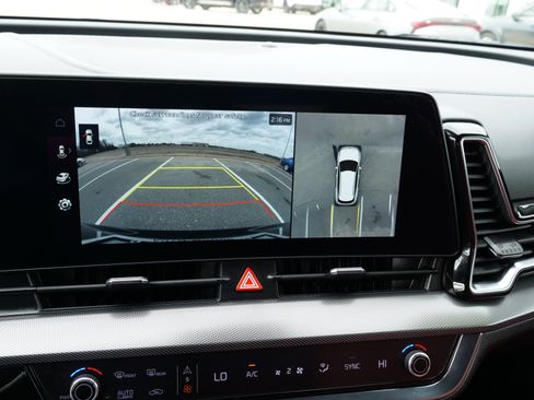 Used 2023 Kia Sportage SX image 25