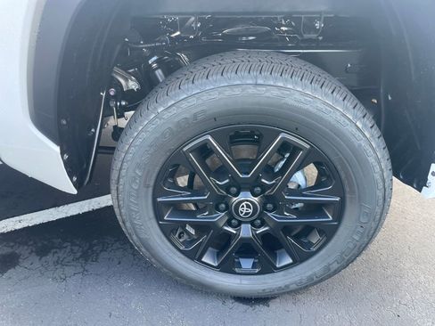 New 2026 Toyota Tundra SR5 AWD/4WD image 4