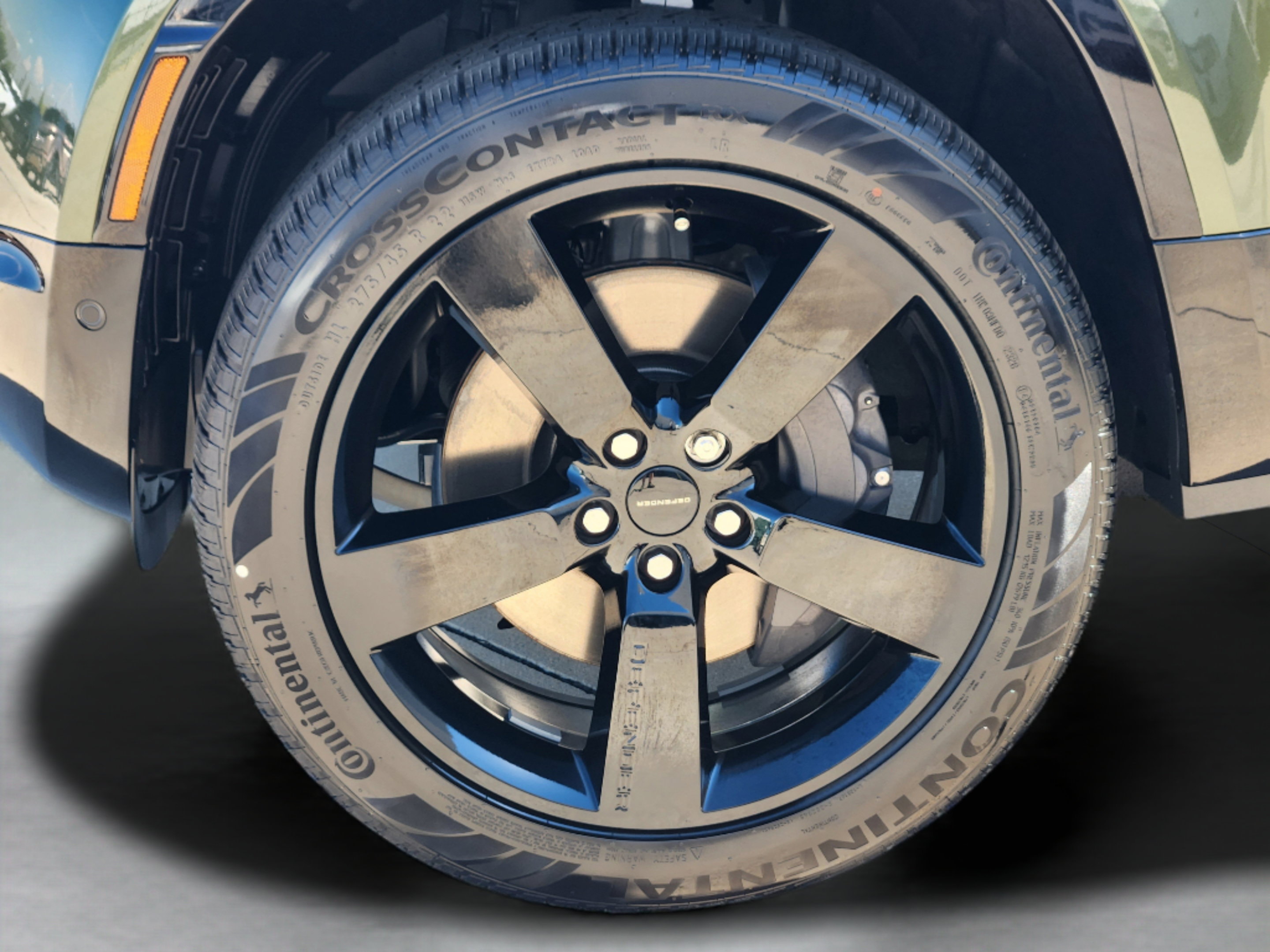 New 2026 Land Rover Defender 110 X-Dynamic SE AWD/4WD image 30