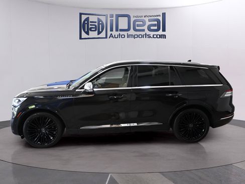 Used 2021 Lincoln Aviator Black Label w/ Dynamic Handling Package AWD/4WD image 2