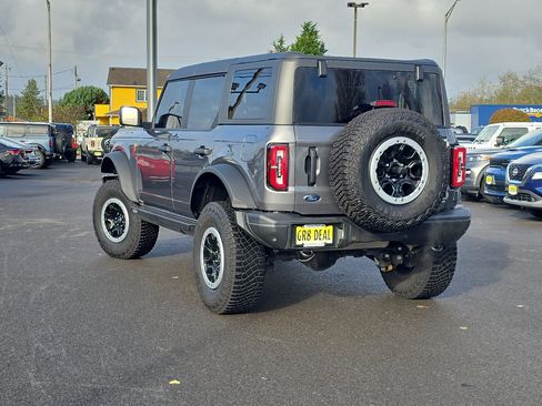 Certified 2022 Ford Bronco Badlands w/ Sasquatch Package image 4