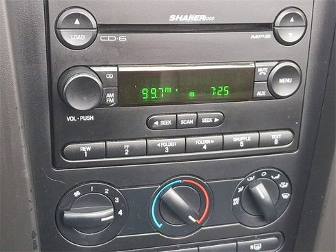 Used 2006 Ford Mustang GT image 16