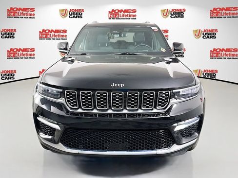 Used 2023 Jeep Grand Cherokee Summit AWD/4WD image 13