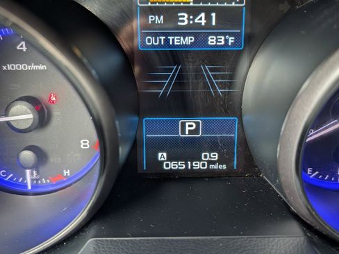 Used 2019 Subaru Outback 2.5i Limited AWD/4WD image 11