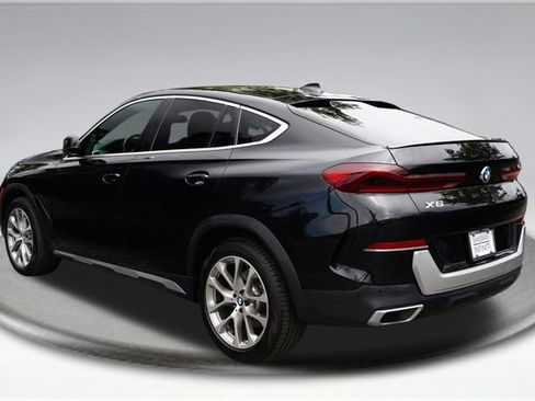 Used 2022 BMW X6 xDrive40i AWD/4WD image 18