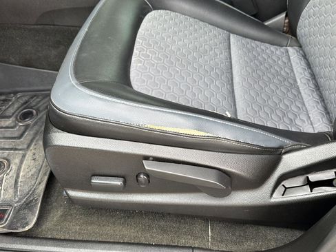 Used 2016 Chevrolet Colorado Z71 image 28