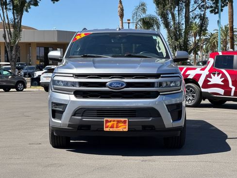 Used 2022 Ford Expedition XLT AWD/4WD image 8